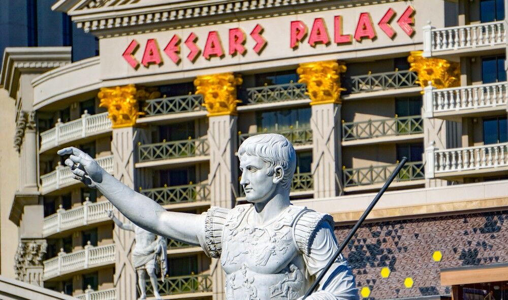 Caesars extends Fertitta talks as takeover pressure builds