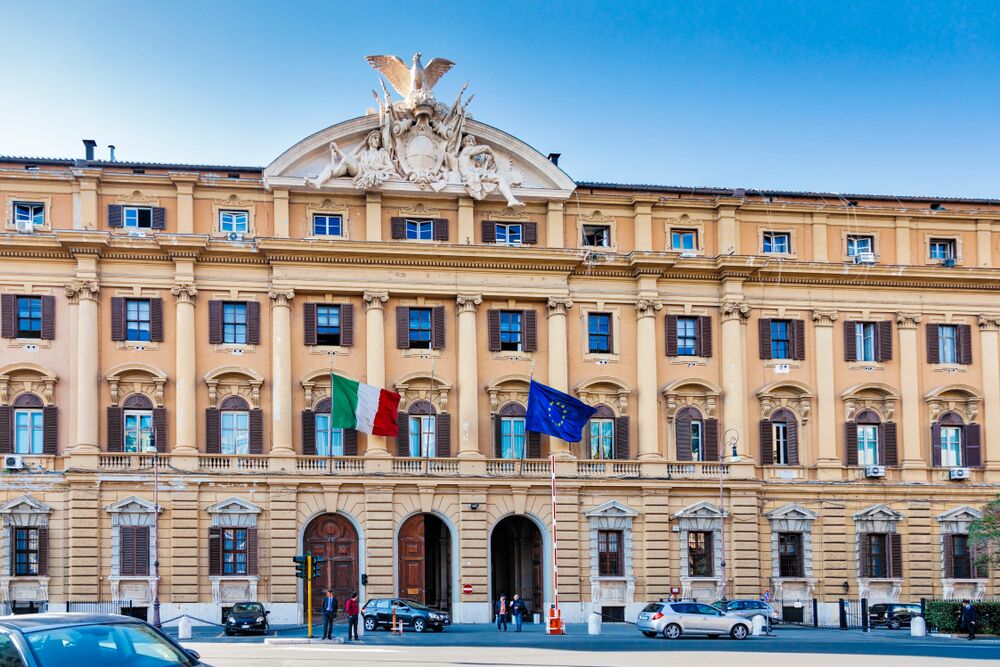 Italy land based gambling reform enters critical phase as regulatory tensions surface
